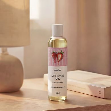 Розпродаж!!! Масажна олія Satisfyer Massage Oil Strawberry 250 мл (термін 30.04.2027) SX2709-R фото